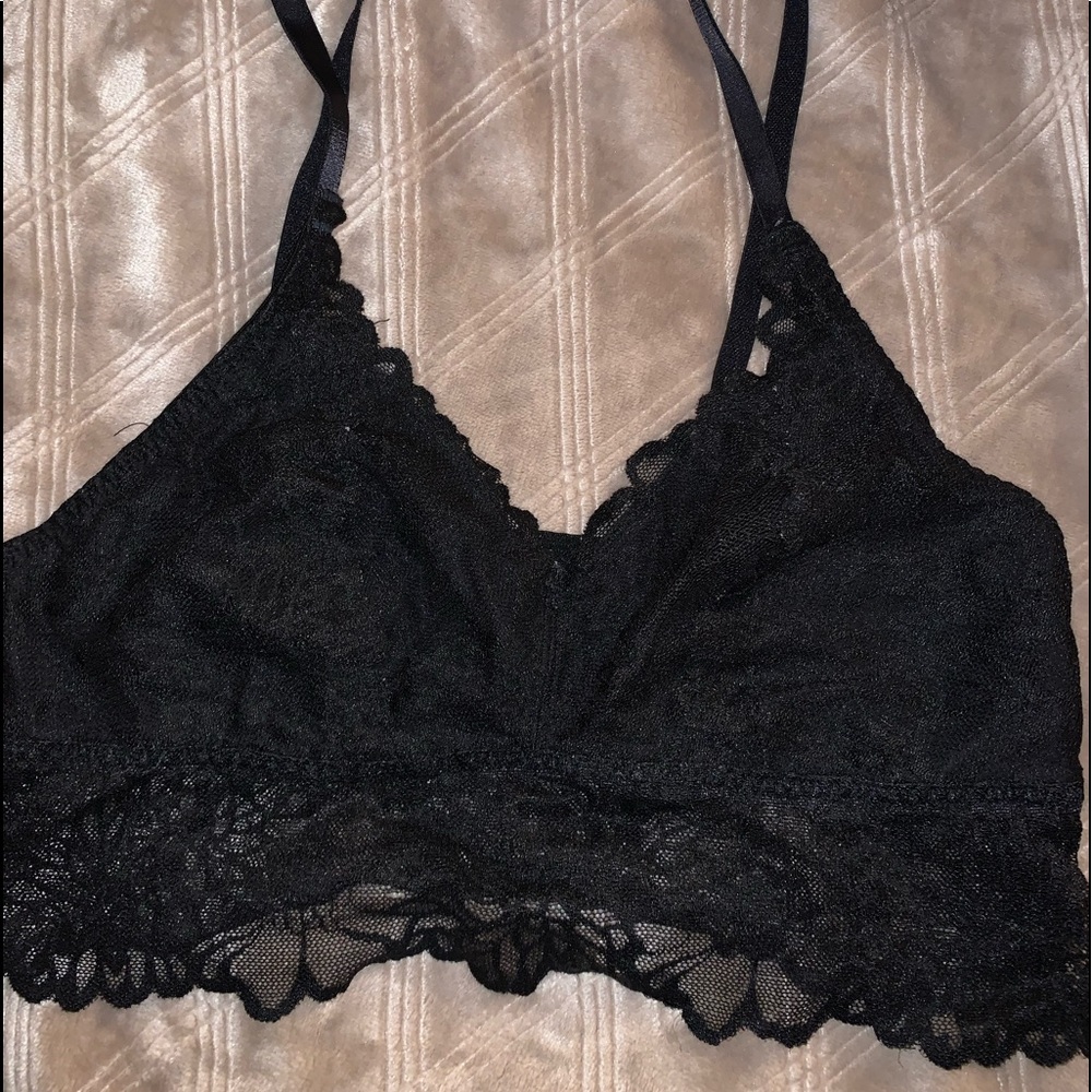 Pink (VS) black bralette